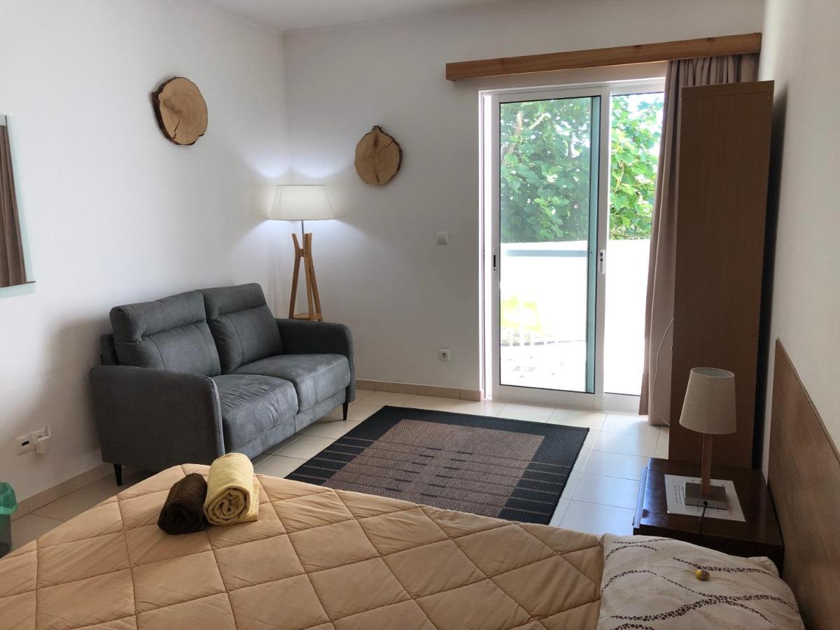 Azores Garden House - Private Suites & Apartments - Automatic Self Check-In ปอนตาเดลกาดา ภายนอก รูปภาพ