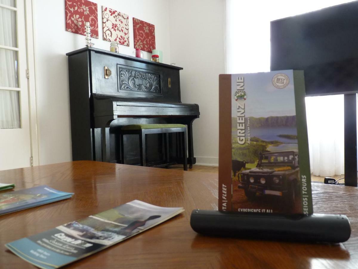 Azores Garden House - Private Suites & Apartments - Automatic Self Check-In ปอนตาเดลกาดา ภายนอก รูปภาพ