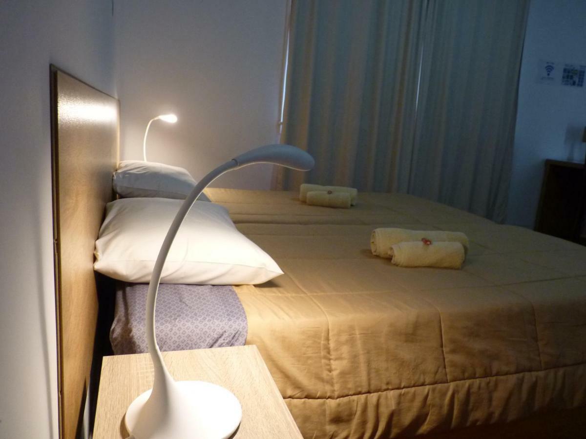Azores Garden House - Private Suites & Apartments - Automatic Self Check-In ปอนตาเดลกาดา ภายนอก รูปภาพ